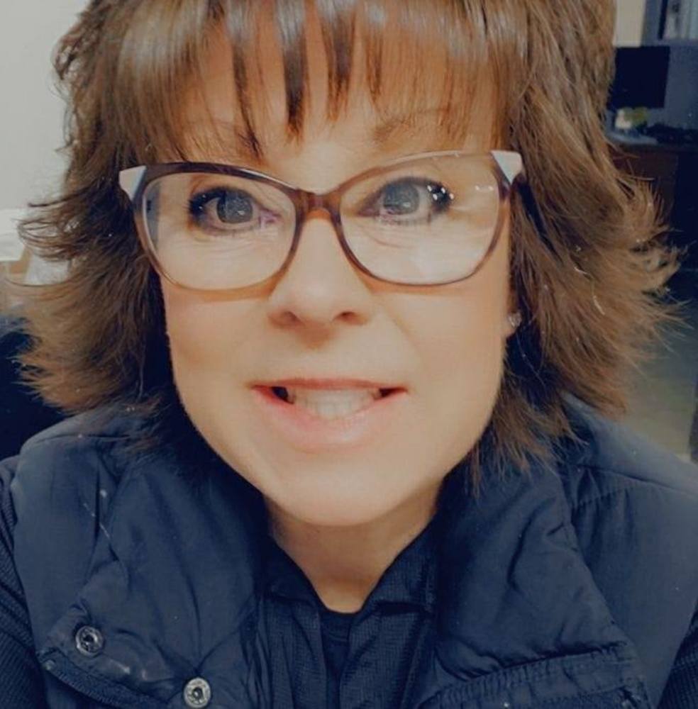 Meet your Posher, Cheryl